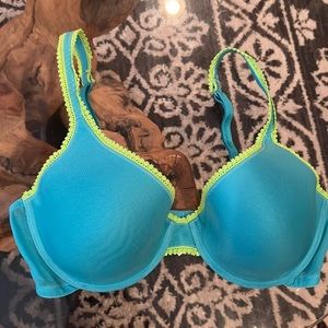 On Gossamer Mesh T-Shirt Bra